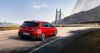 i30-nline--3-thumb